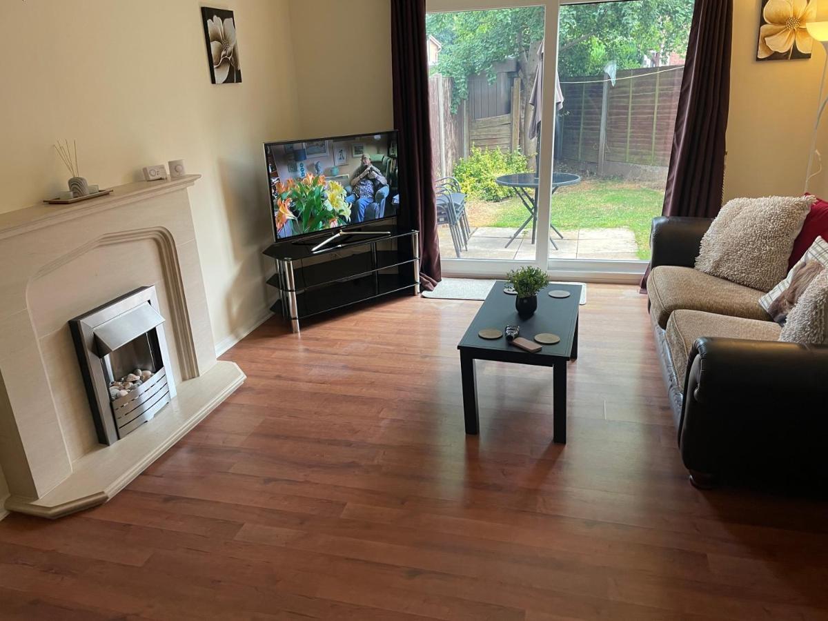 The Swallows Popular Location 3 Bedroom House Free Wi-Fi And Sky Tv In All Rooms Rough Close Esterno foto